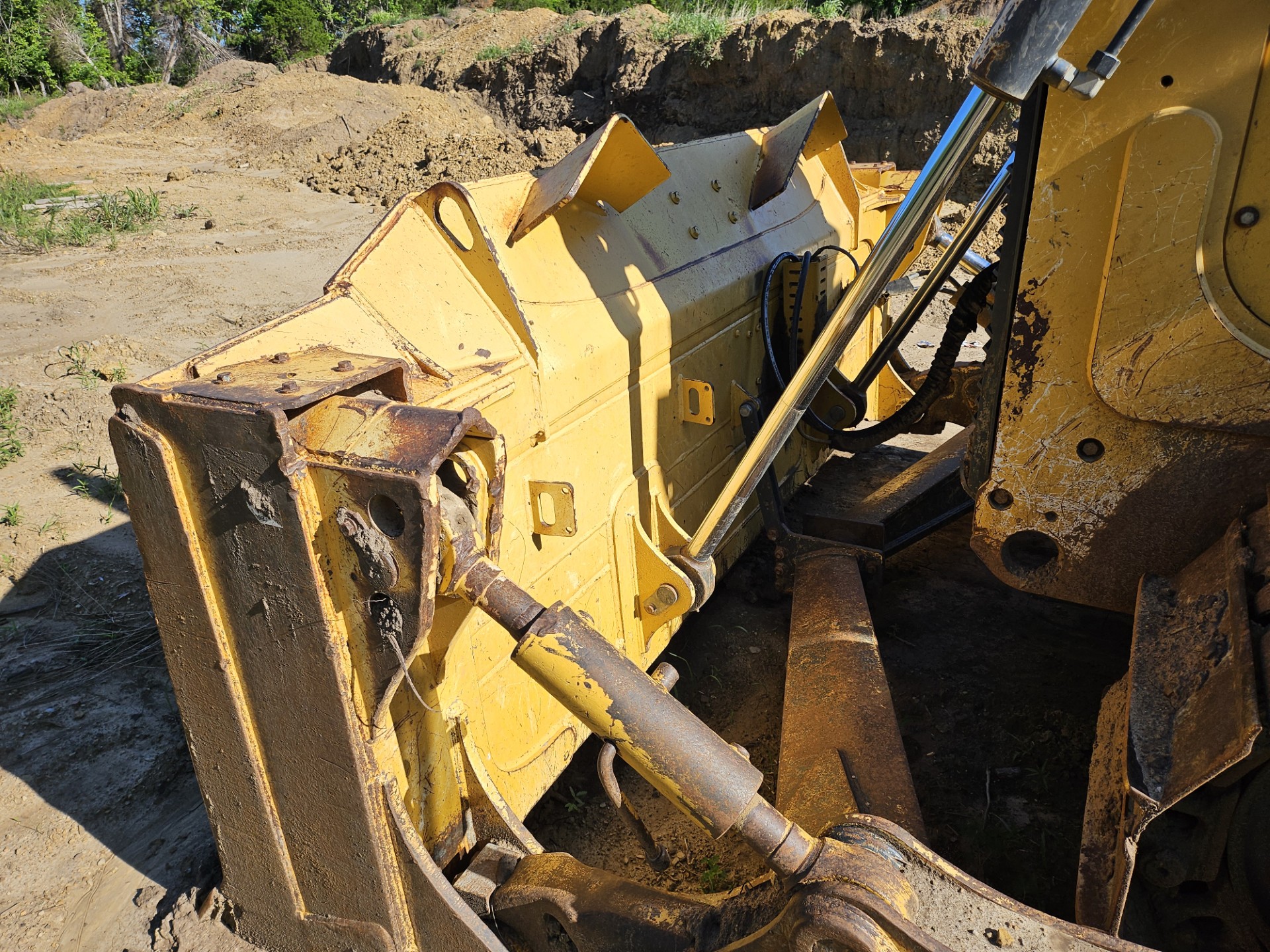 2015 John Deere 850K Crawler Dozer - Image 6