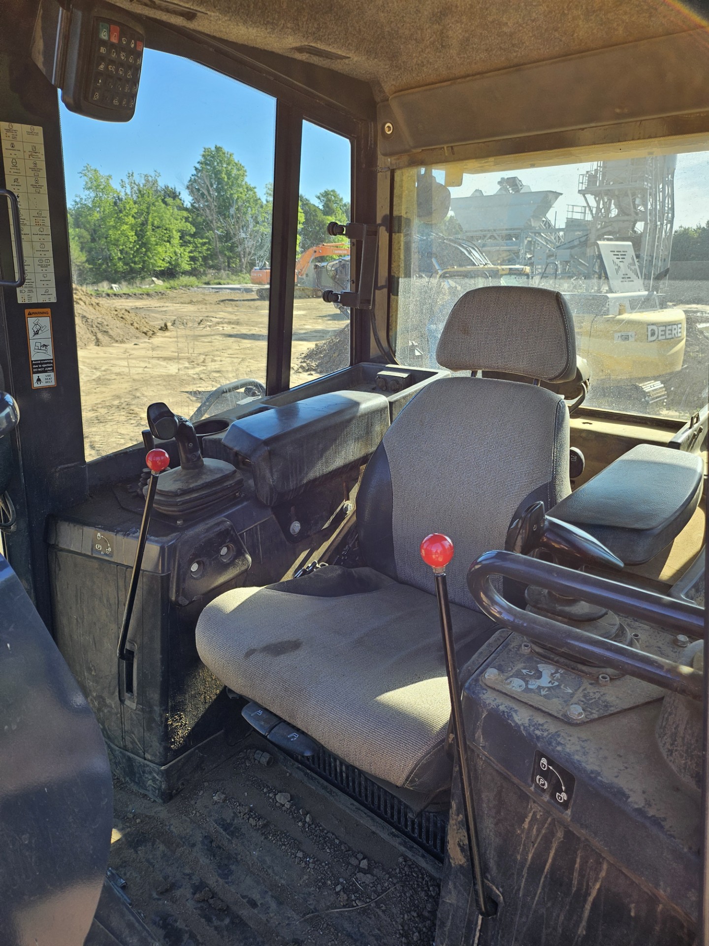 2015 John Deere 850K Crawler Dozer - Image 8