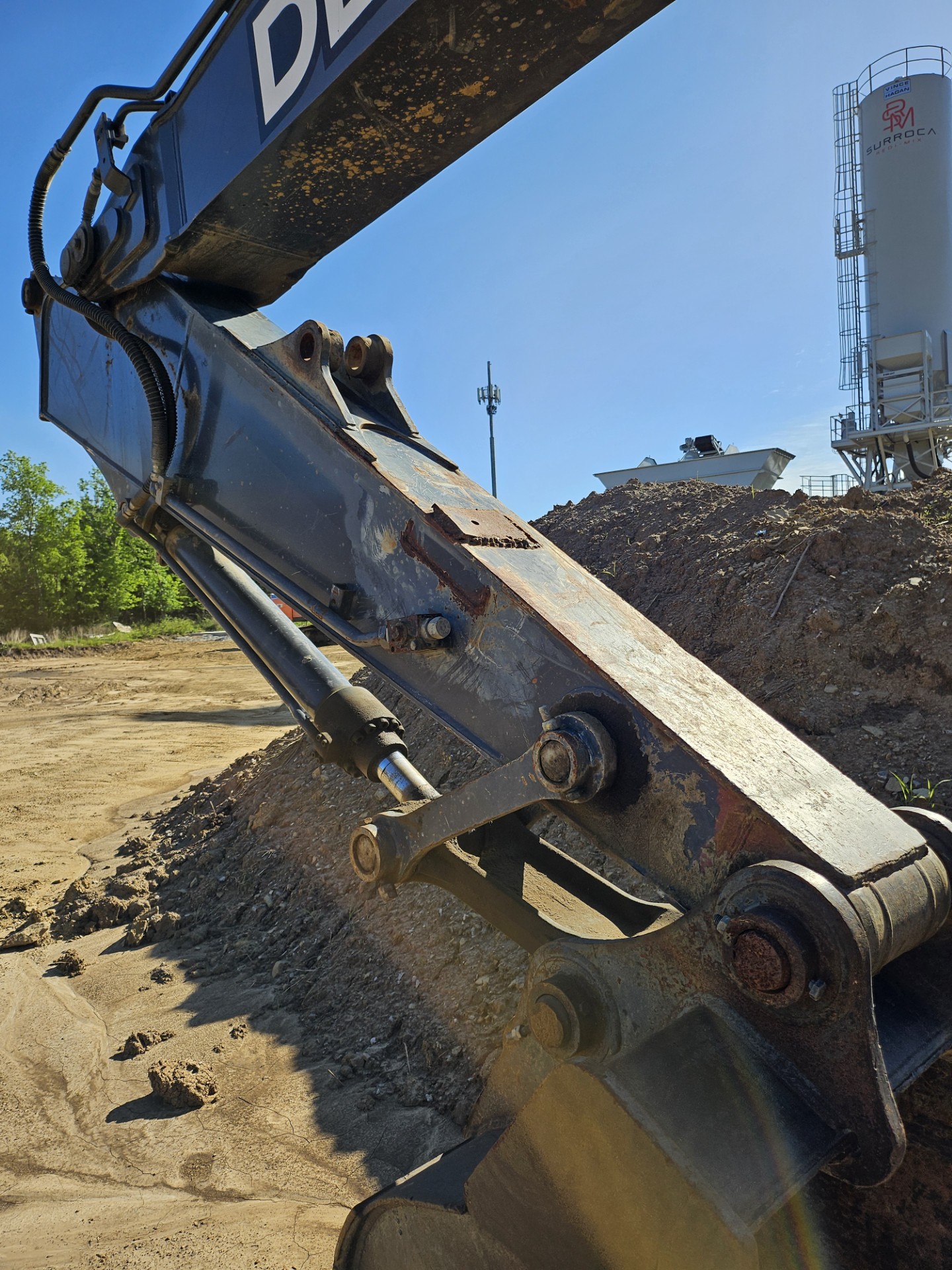 2013 John Deere 210G LC Tracked Excavator - Image 9