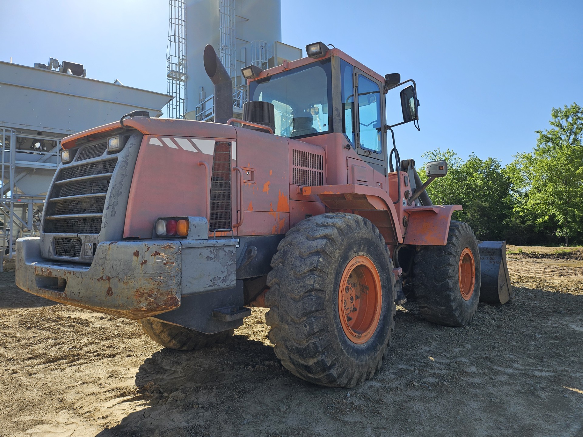2012 Doosan DL200TC Wheel Loader - Image 3