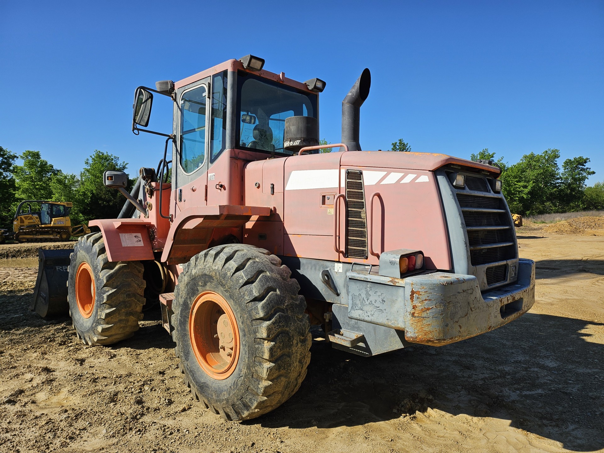 2012 Doosan DL200TC Wheel Loader - Image 4