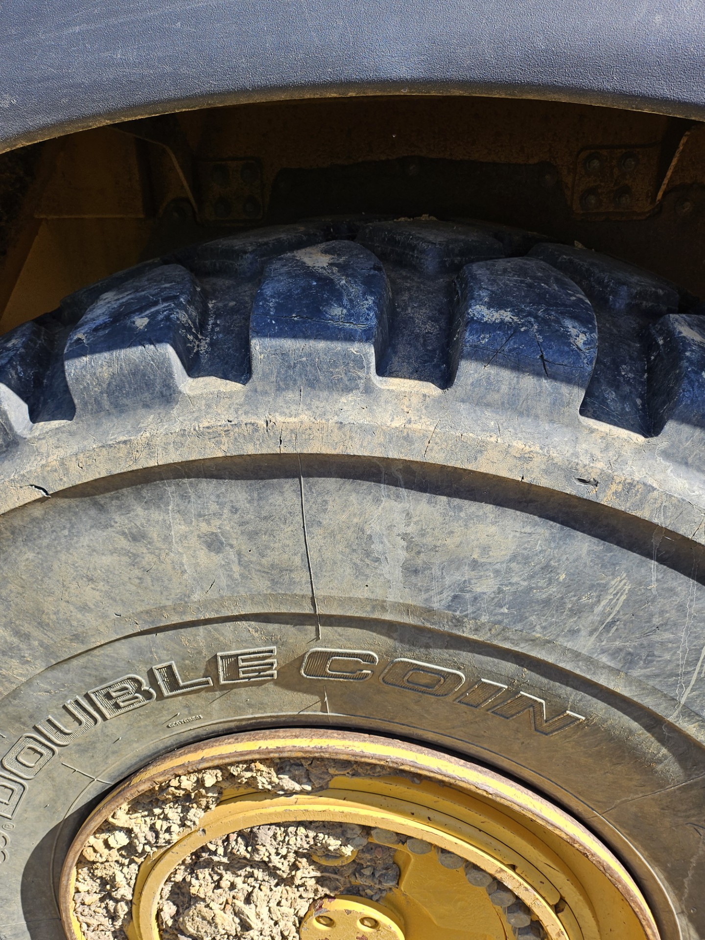 2016 John Deere 410E Articulated Dump Truck - Image 5