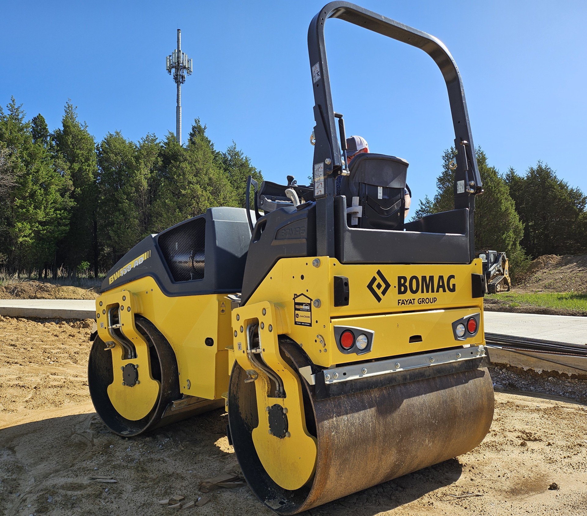 2021 Bomag BW 138 AD-5 Double Drum Roller - Image 3