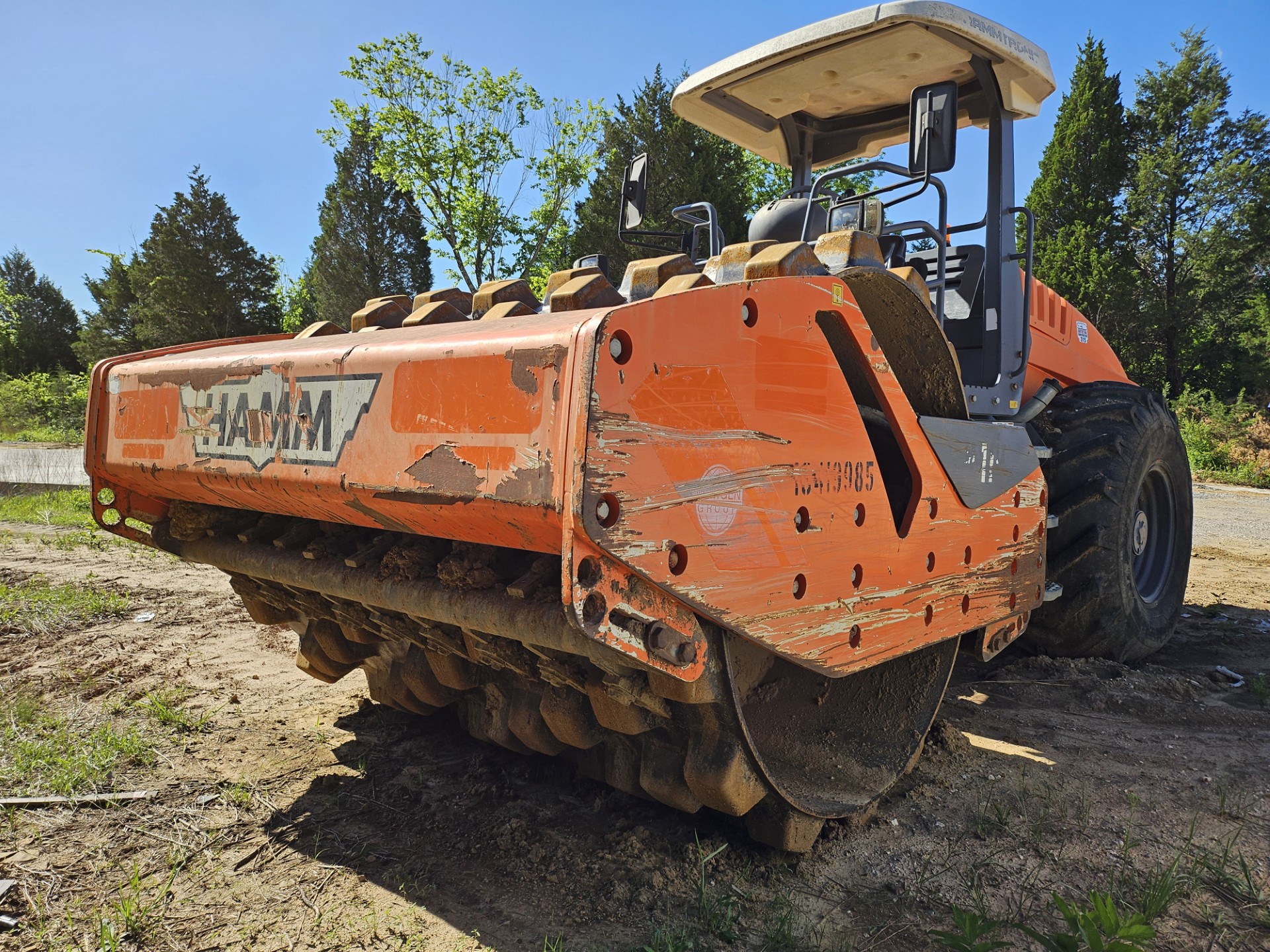2015 Hamm H11ixP Vibratory Compactor - Image 2