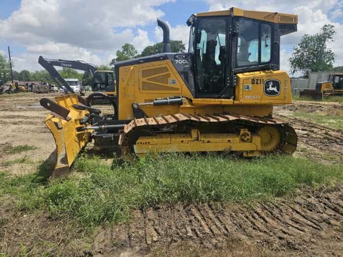 2024 John Deere 700L Crawler Dozer
