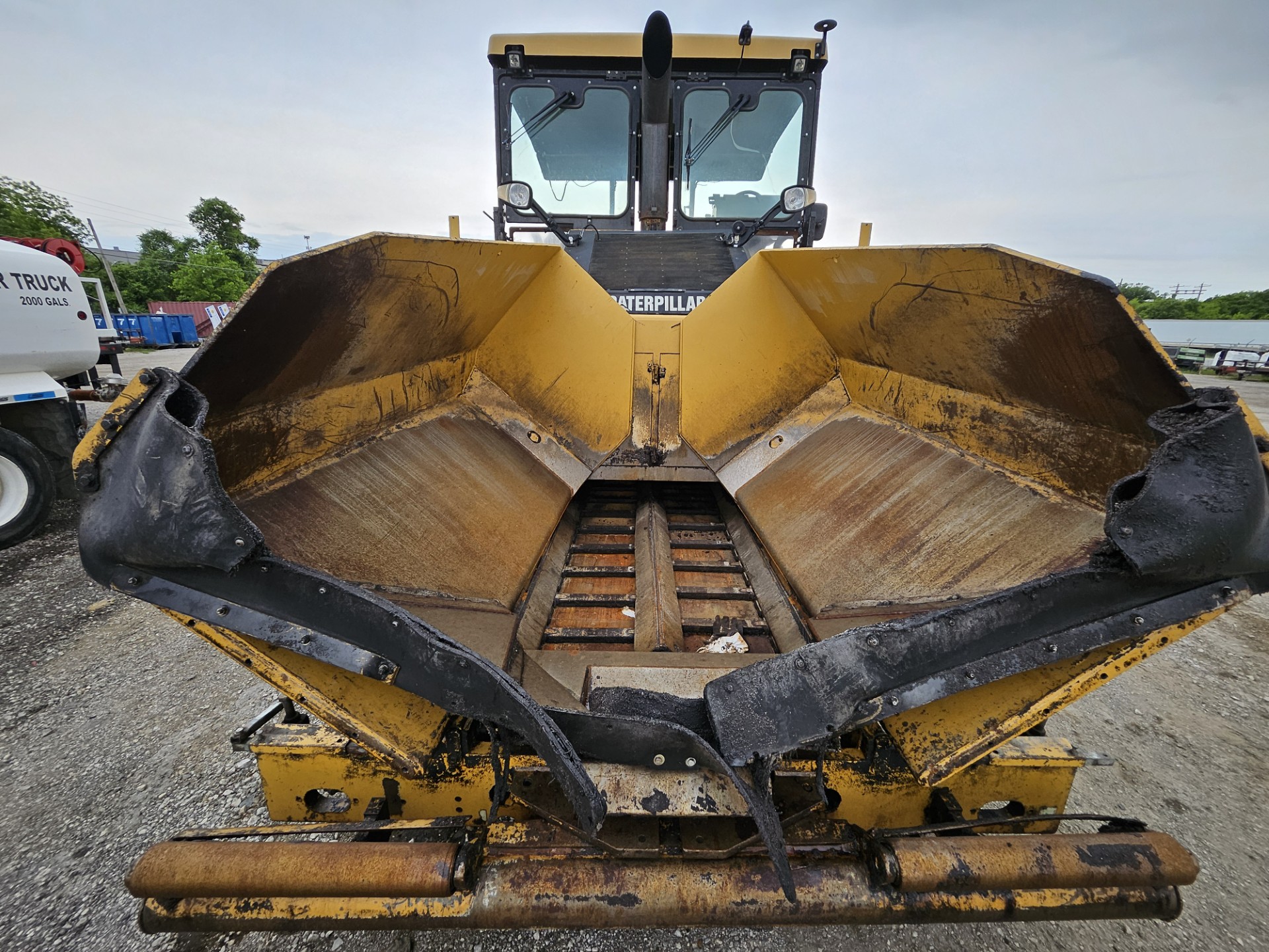 2011 CAT AP655D Asphalt Paver - Image 7