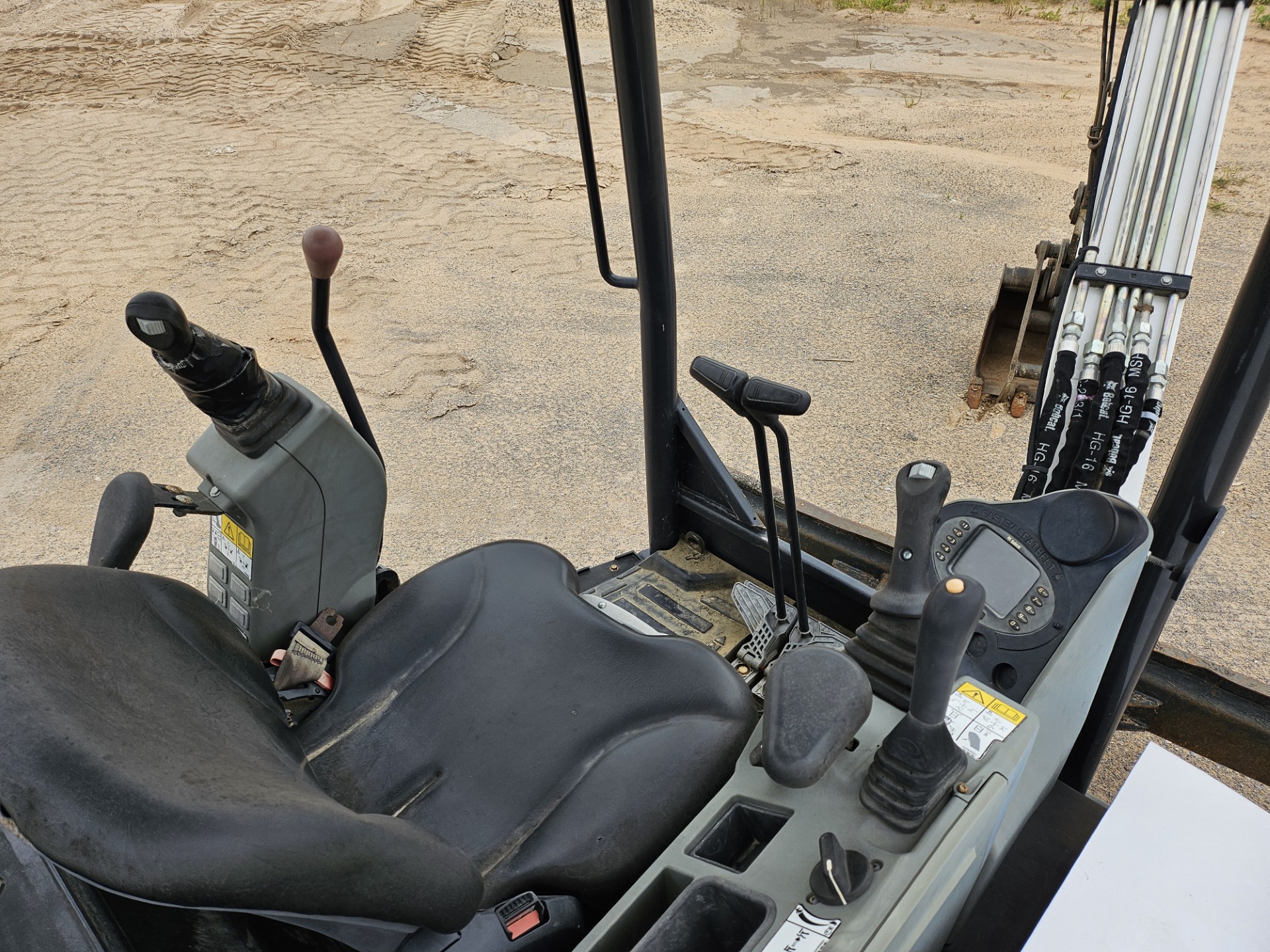 2020 Bobcat E35i Mini-Excavator - Image 10