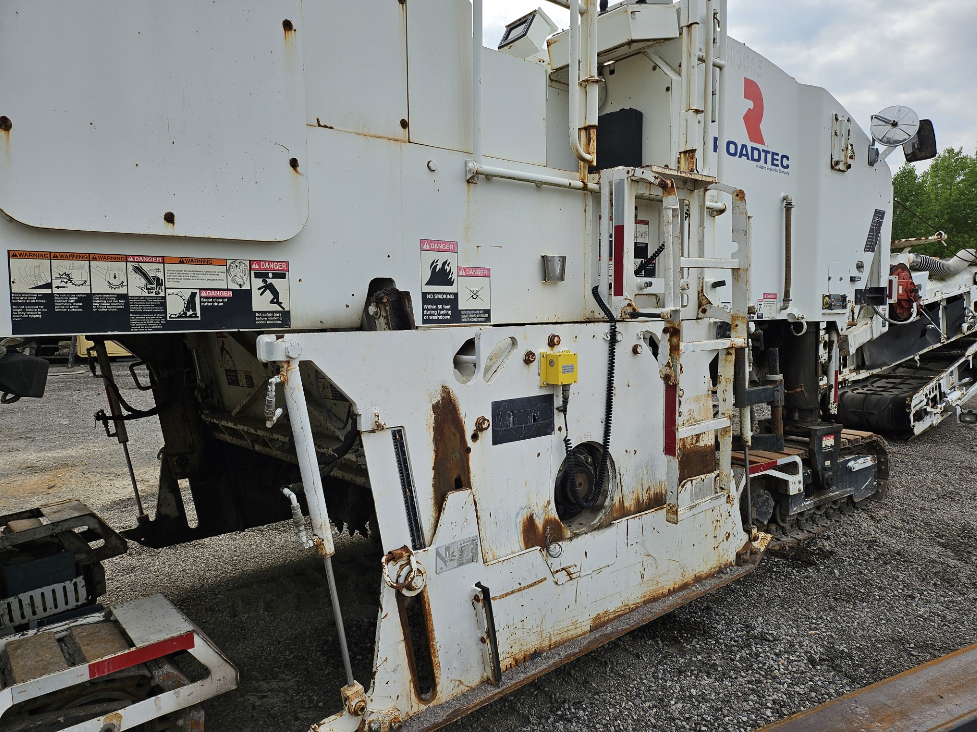 2014 Roadtec RX-600e-4 Cold Planer - Image 5