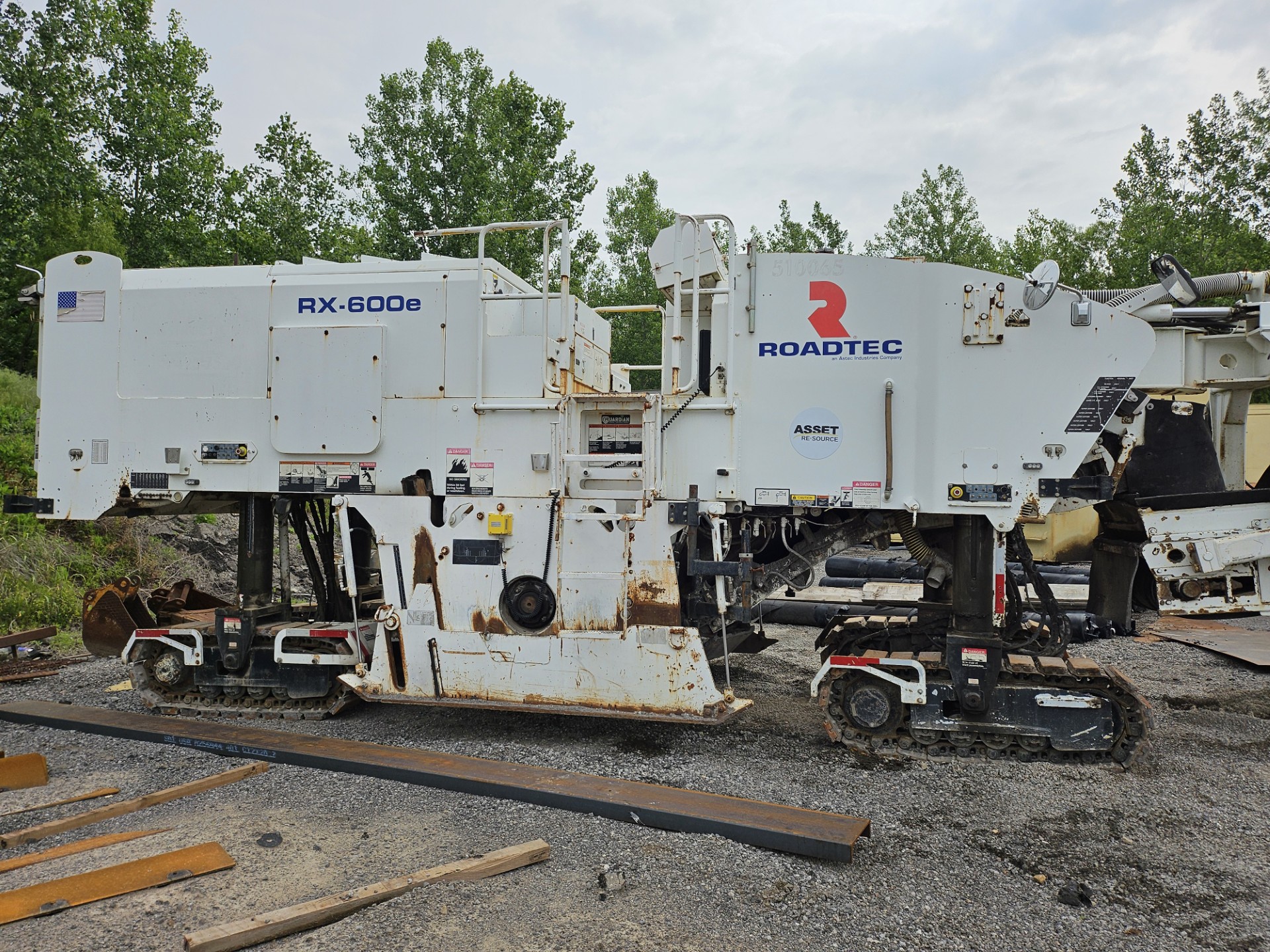 2014 Roadtec RX-600e-4 Cold Planer - Image 9