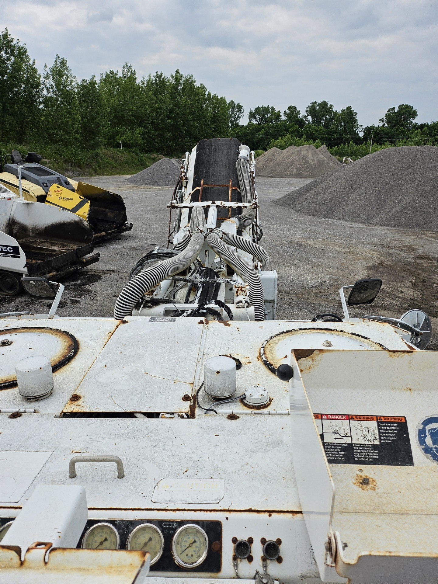 2014 Roadtec RX-600e-4 Cold Planer - Image 13