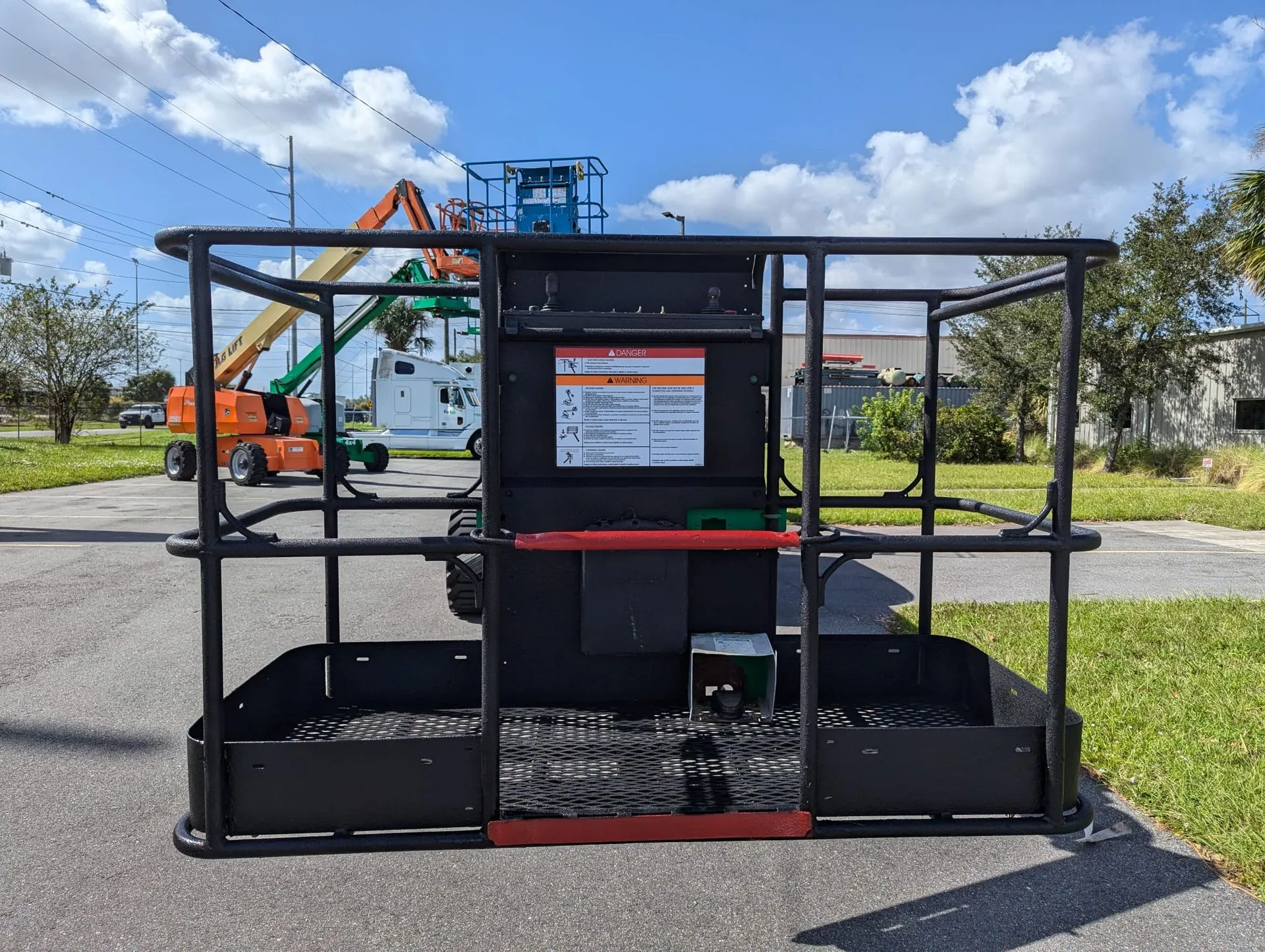2016 Genie S-65 Diesel Telescopic Boom Lift - Image 5