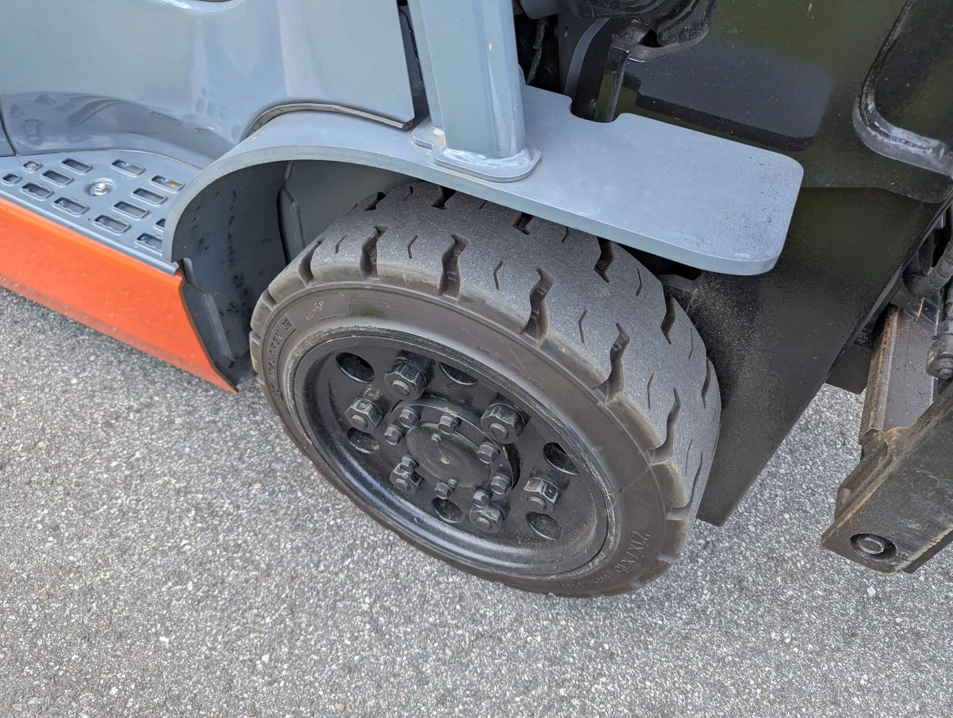2018 Toyota 8FGCU20 Cushion Tire Forklift - Image 5