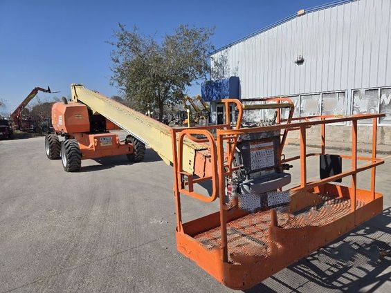 2018 JLG 800S Telescopic Boom Lift - Image 5