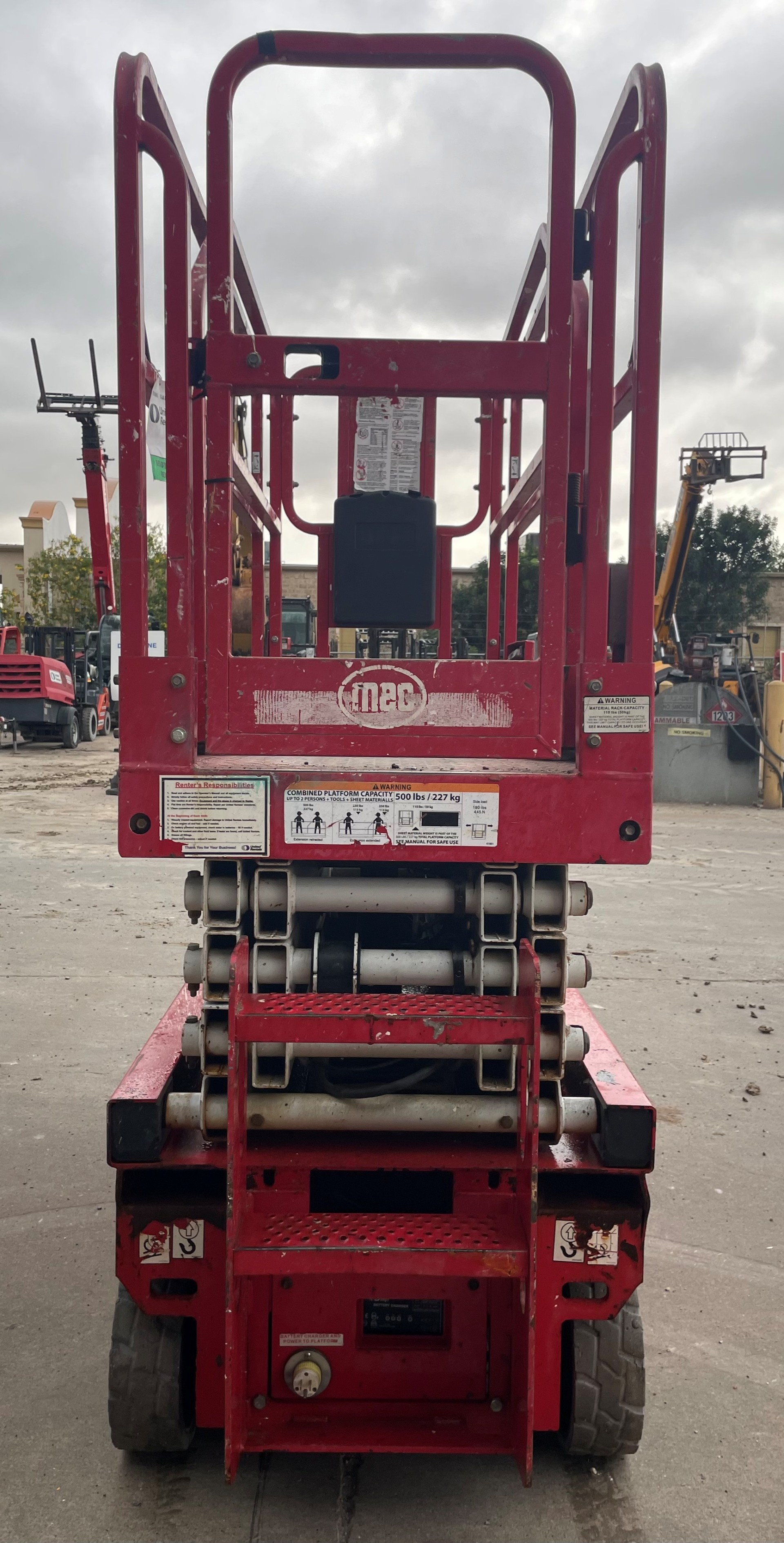 2018 MEC 1930SE Electric Scissor Lift - Image 6