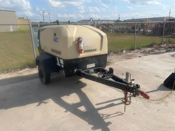 2021 Doosan C185WDO-T4F Portable Air Compressor - Image 4