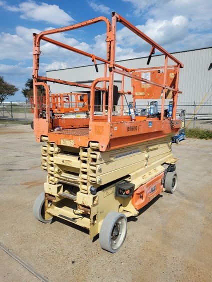 2016 JLG 2646ES Electric Scissor Lift - Image 3