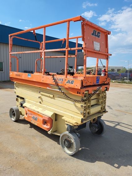 2016 JLG 2646ES Electric Scissor Lift - Image 6