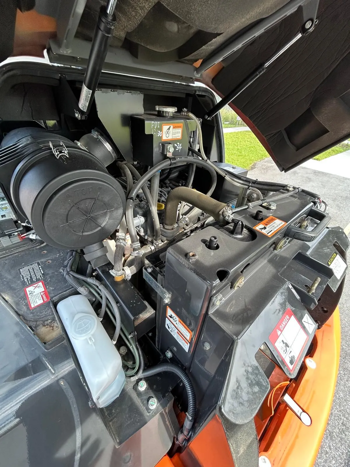 2023 Hitachi ZXW80-5B Wheel Loader  - Image 9