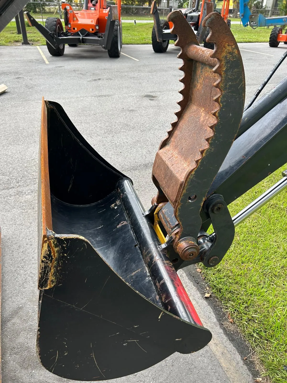 2021 John Deere 60G Excavator - Image 8