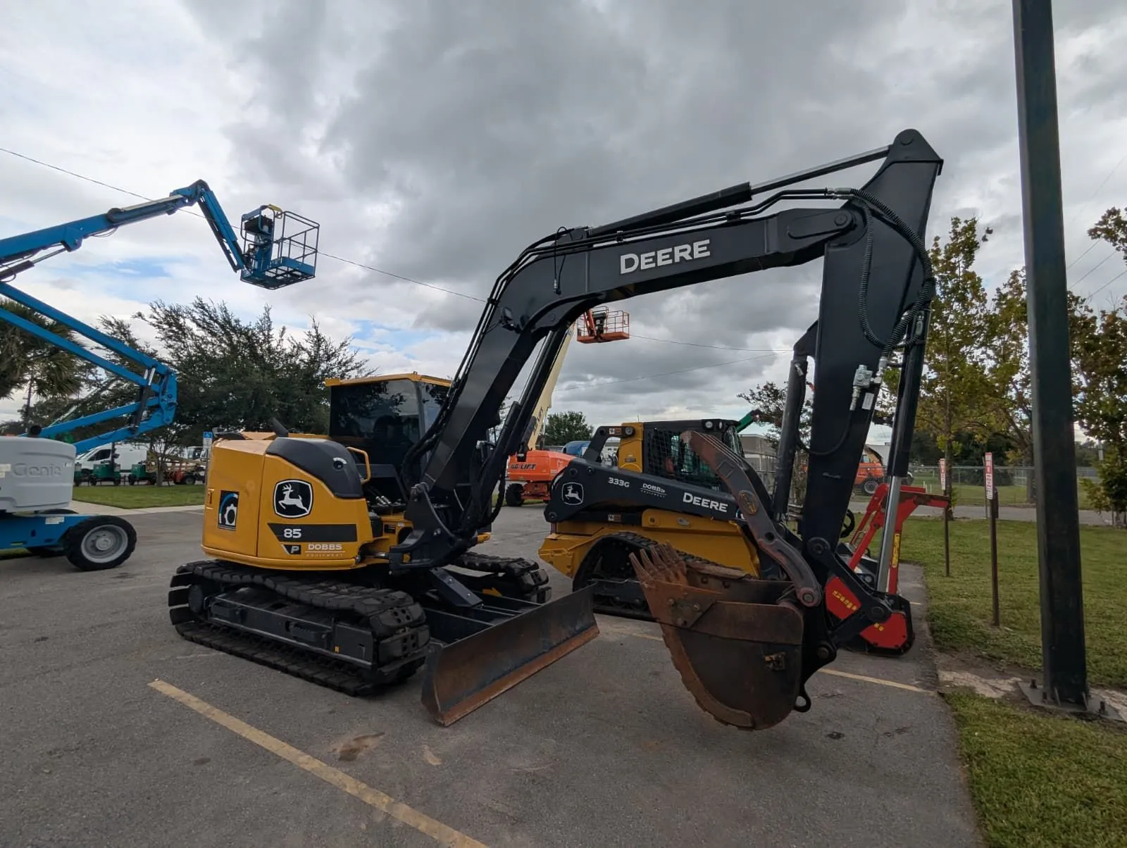 2024 John Deere 85 P-Tier Mid-Size Excavator - Image 19