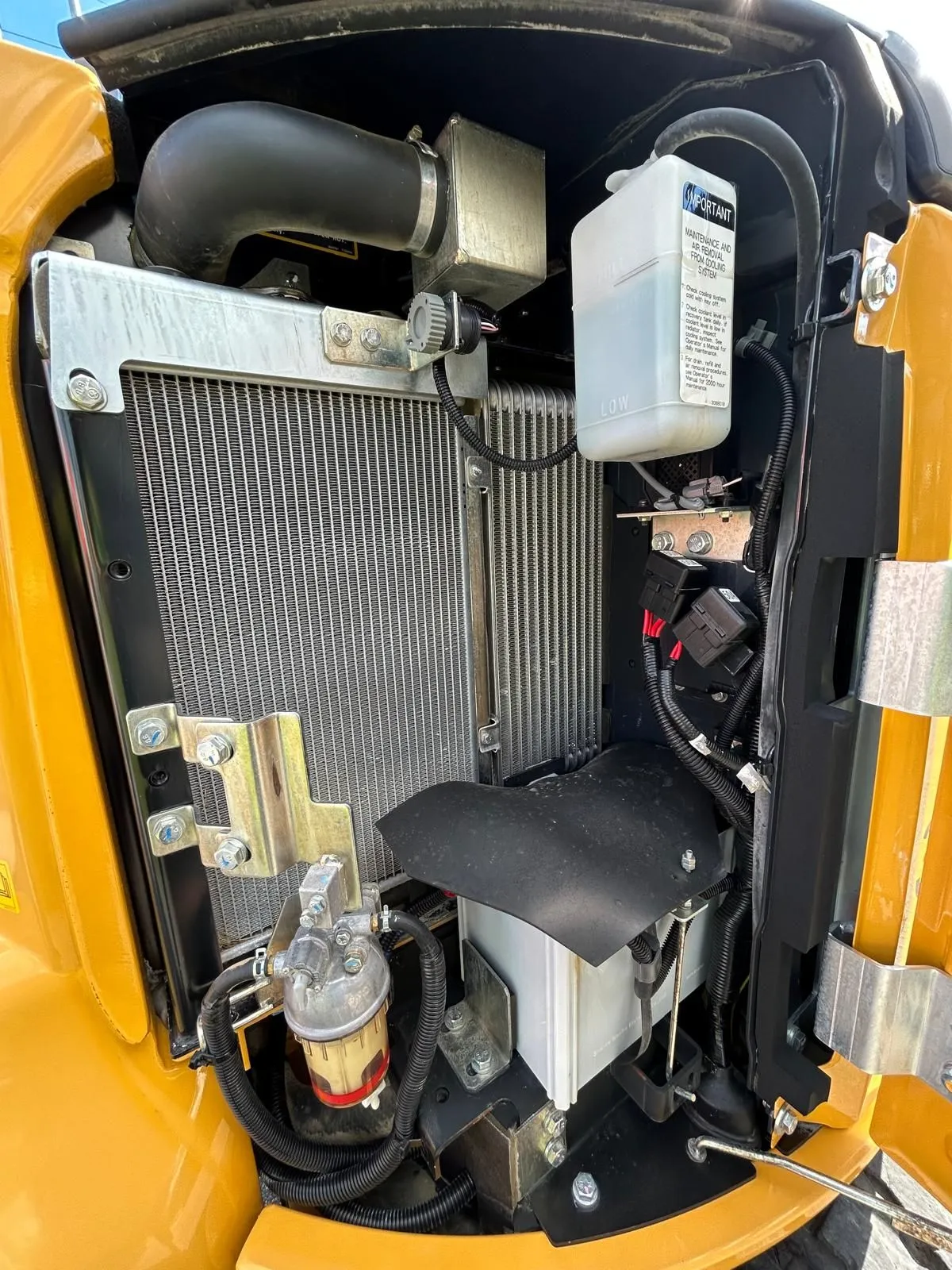 2022 John Deere 35G Mini Excavator - Image 13