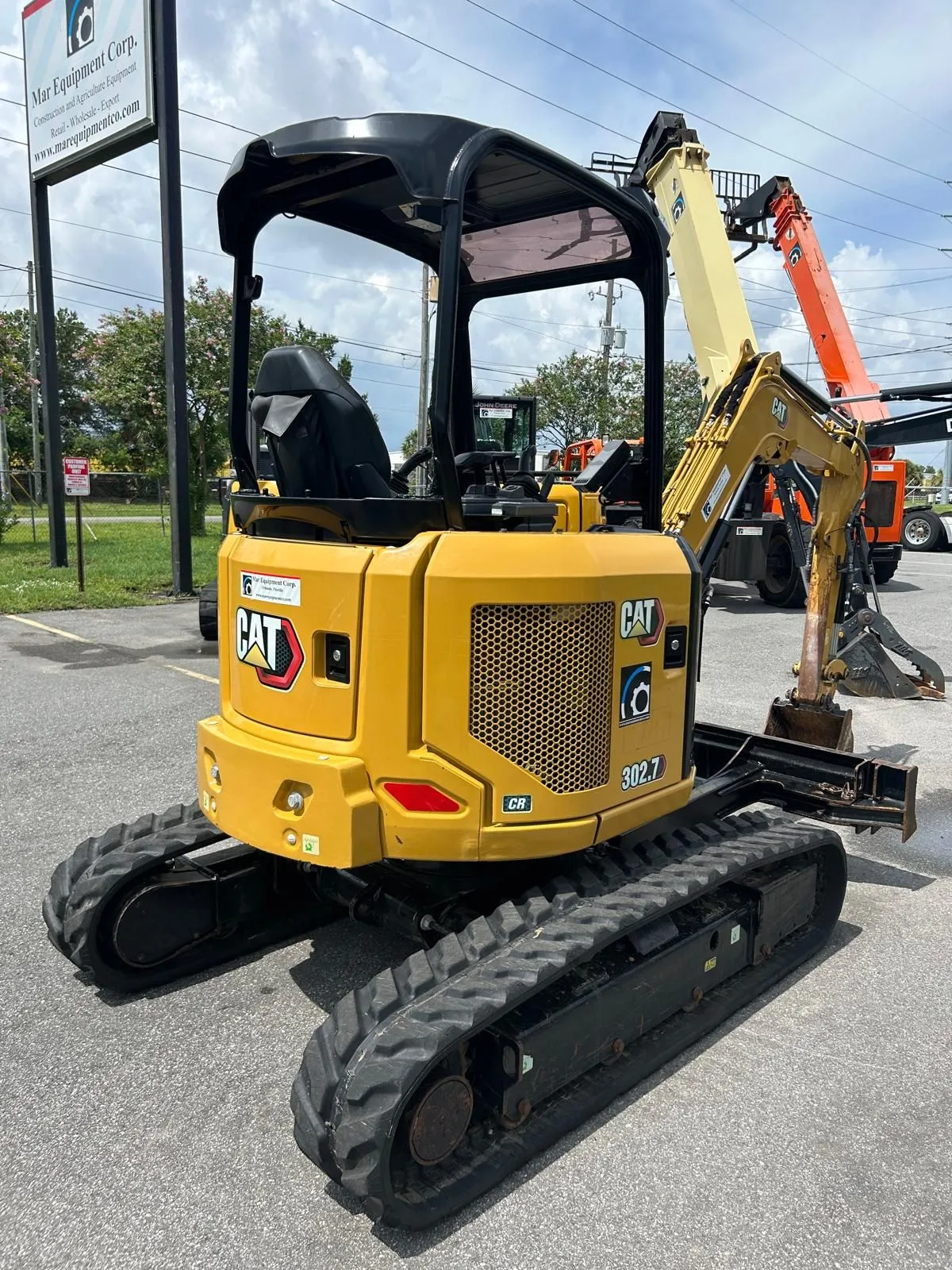 2022 Caterpillar 302.7 DCR Mini Excavator - Image 4