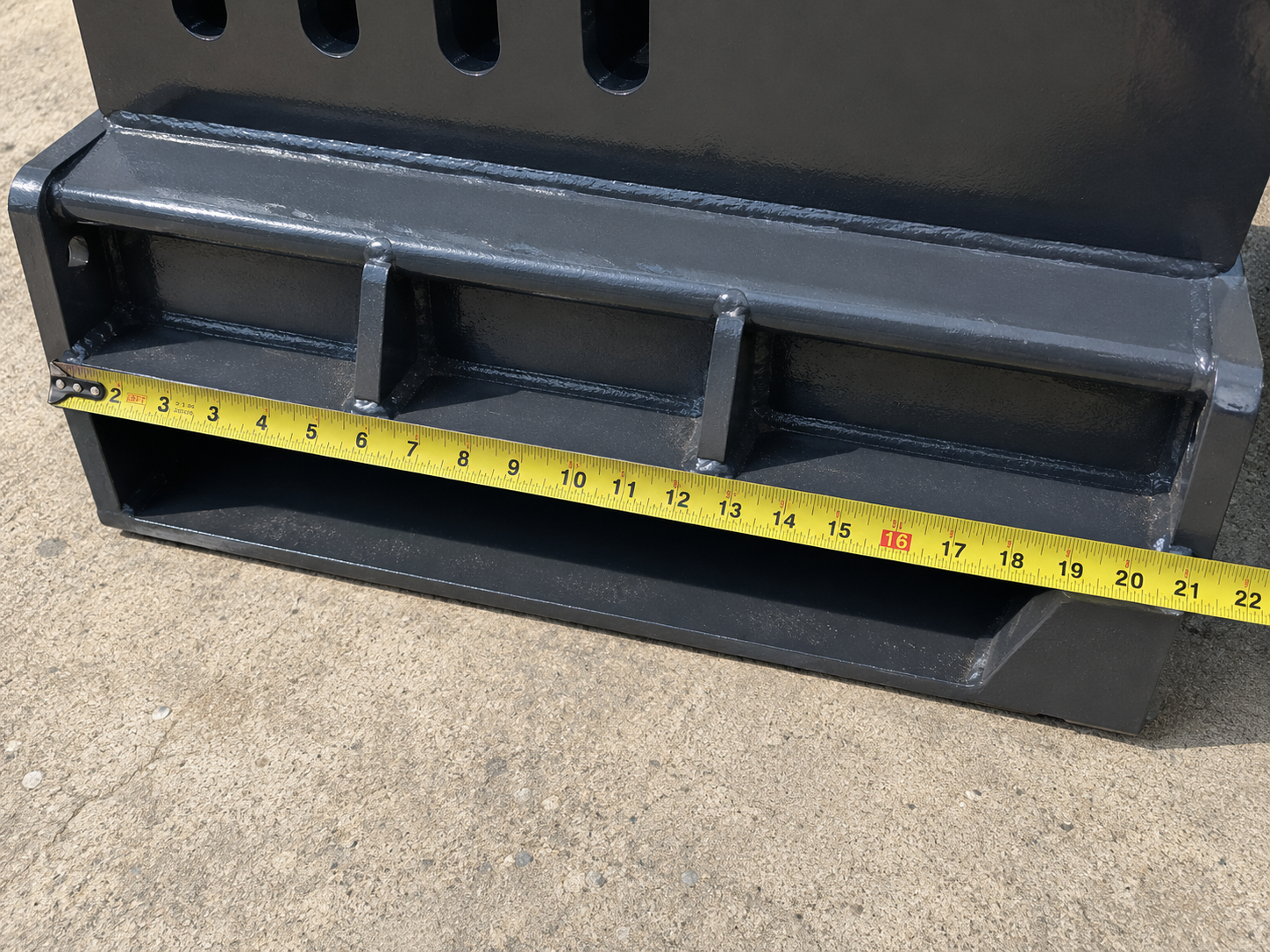 WIG 72" Hydraulic Asphalt Block Crusher Attachment - Image 4