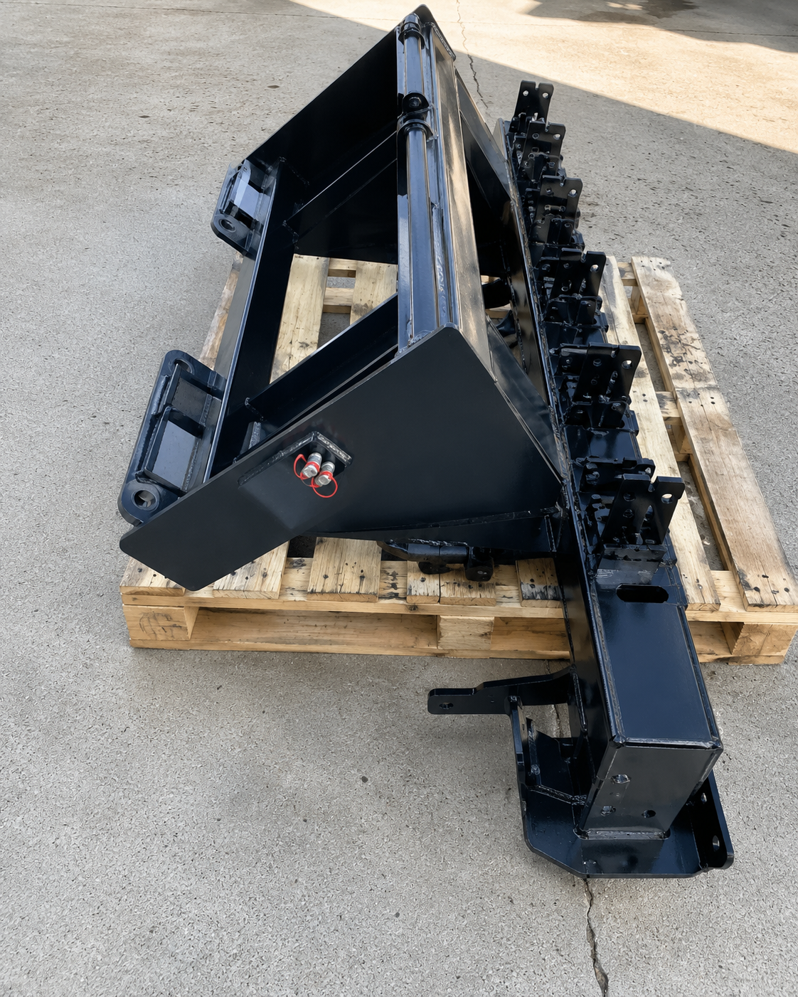 Wolverine 72" Ripper Bar Tiller Attachment - Image 2