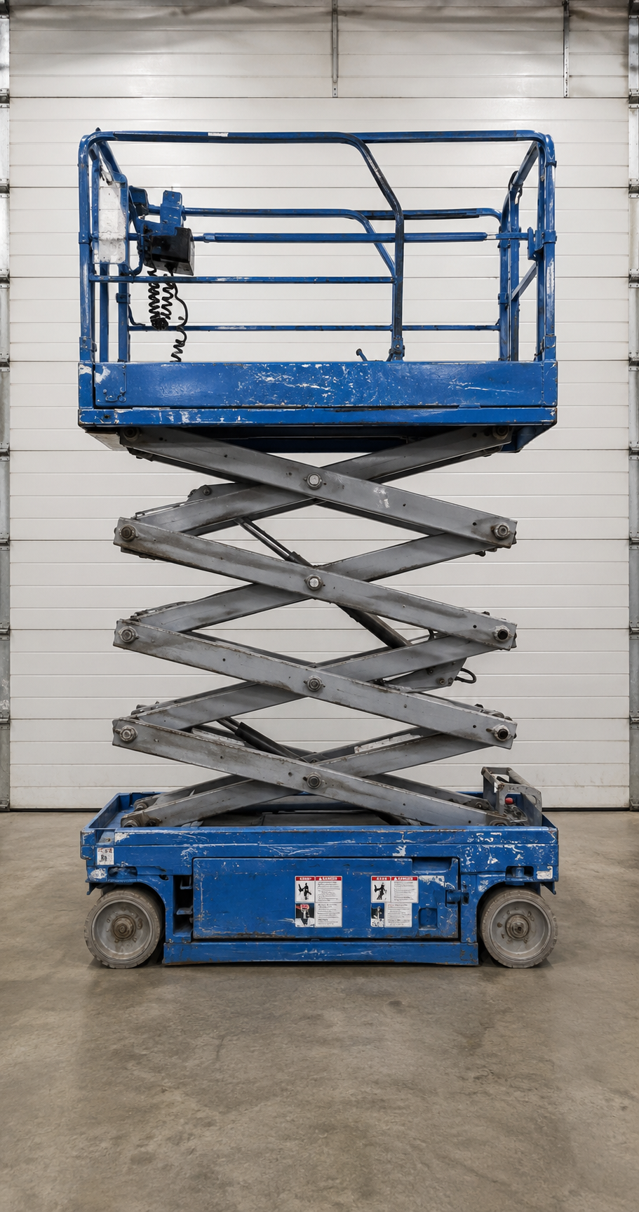 Genie GS-2046 20 ft. Electric Scissor Lift - Image 3