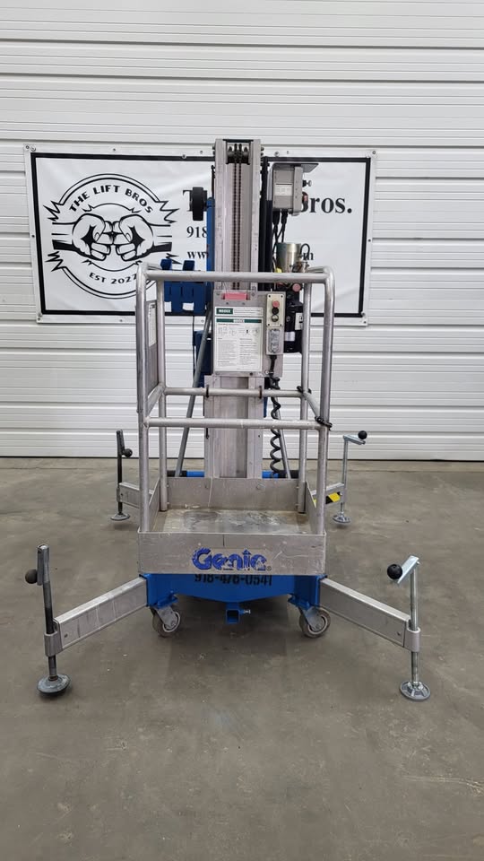 Genie AWP 24 Push Around 24' Vertical Mast Lift - Image 2