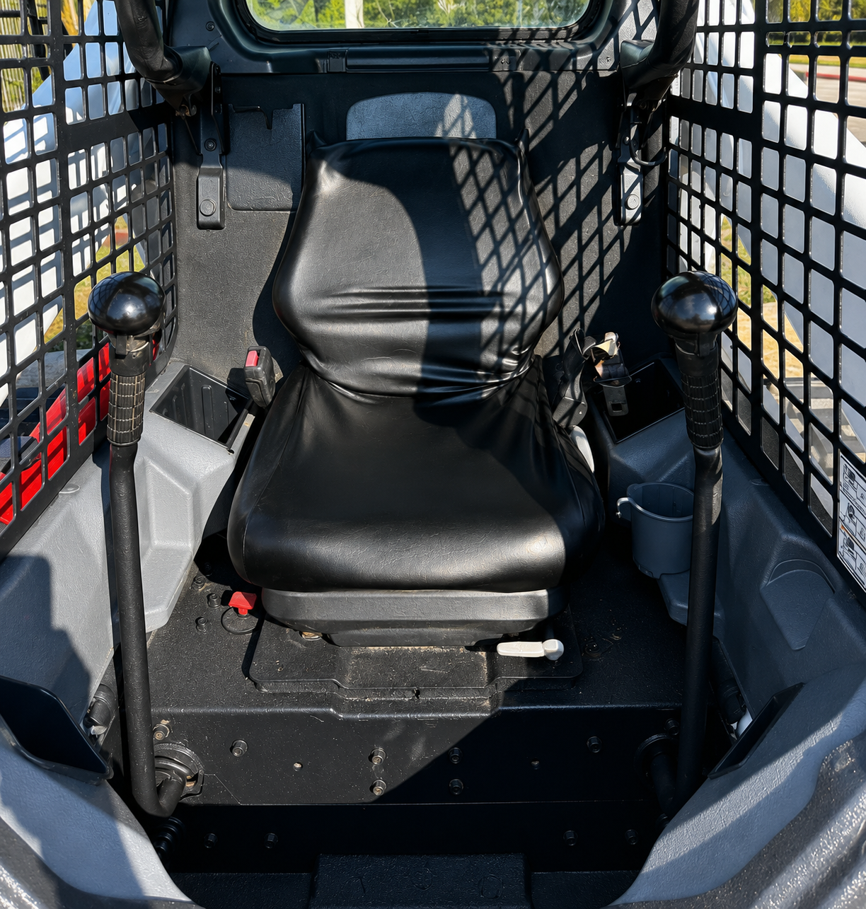 2016 Bobcat Model T650 Compact Track Loader  - Image 7