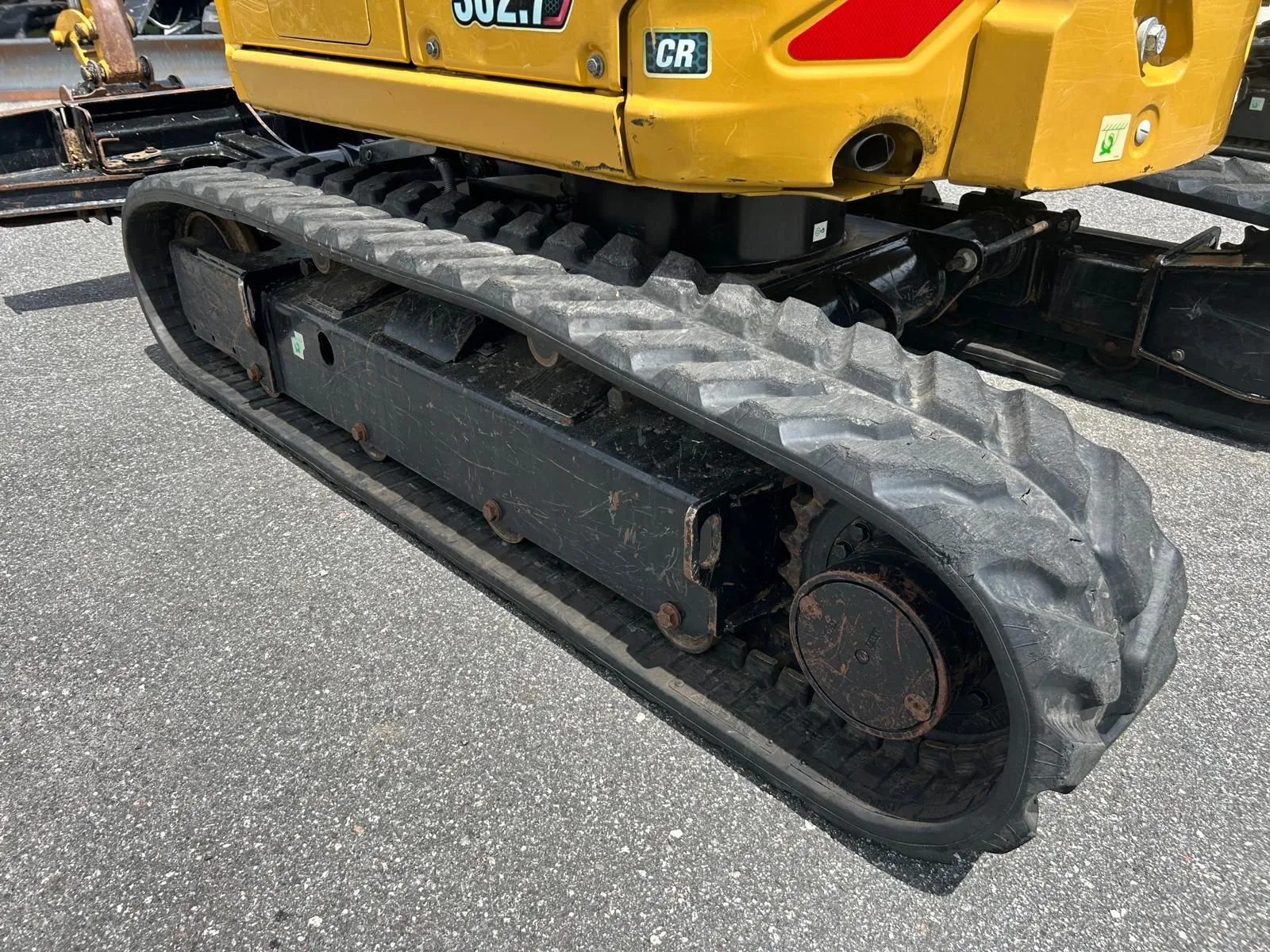 2022 Caterpillar 302.7 DCR Mini Excavator - Image 8