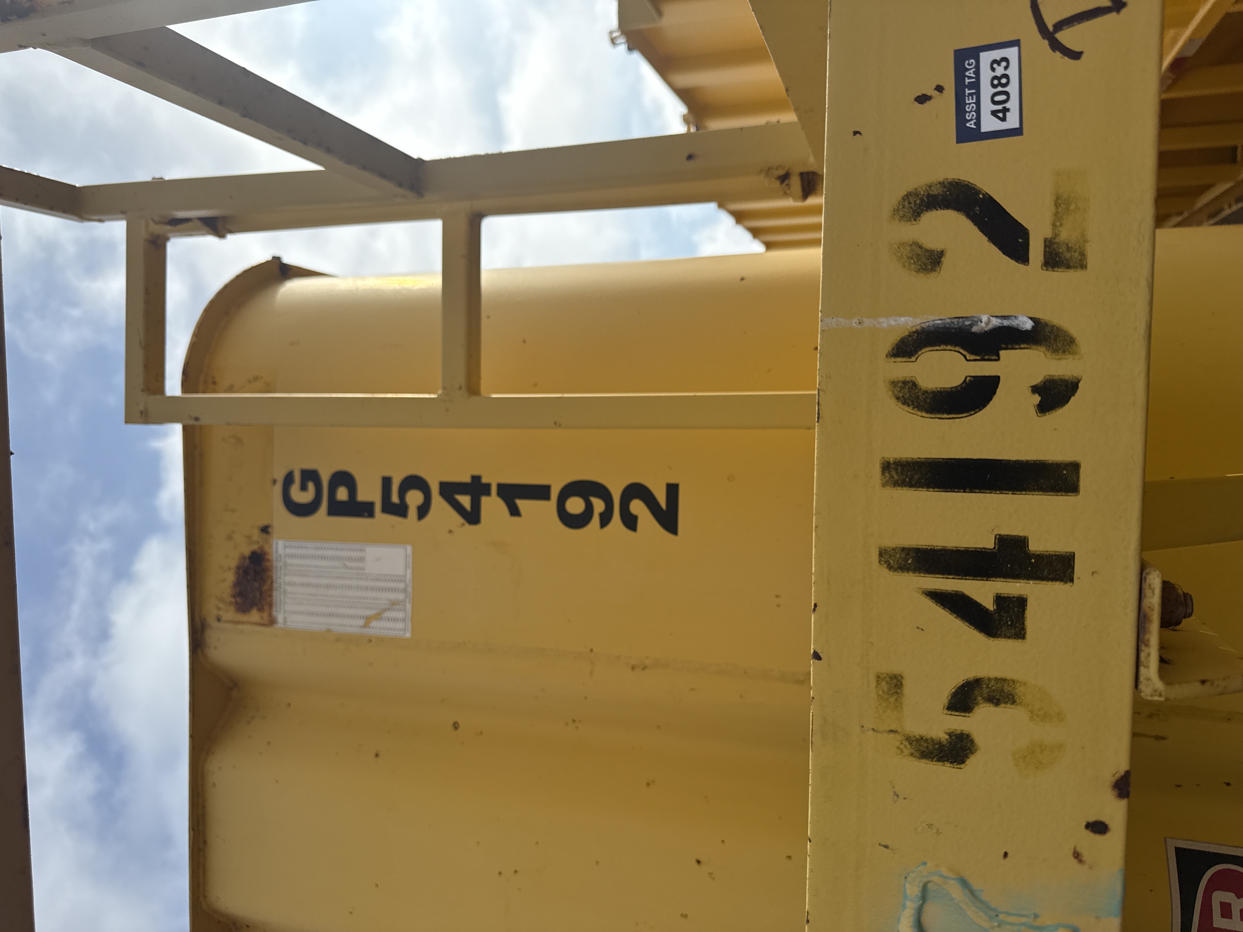 TANK, FRAC, FLAT TOP, 500BBL INT MAN