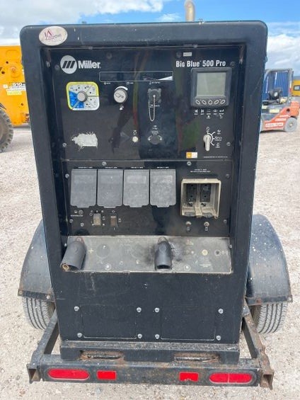 2021 Miller Big Blue 500 Pro Engine-Driven Welder/Generator - Image 3