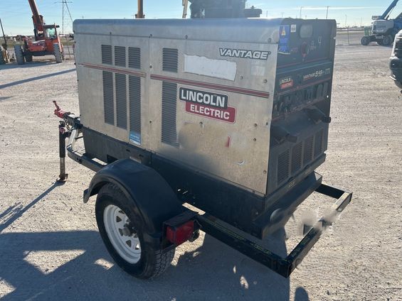 2019 Lincoln Vantage 549 Engine-Driven Welder/Generator - Image 3