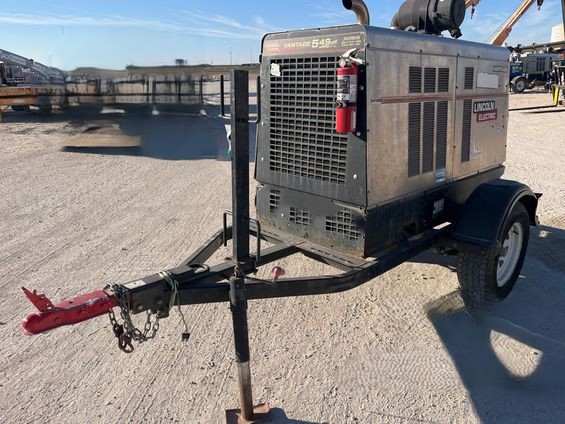 2019 Lincoln Vantage 549 Engine-Driven Welder/Generator - Image 5