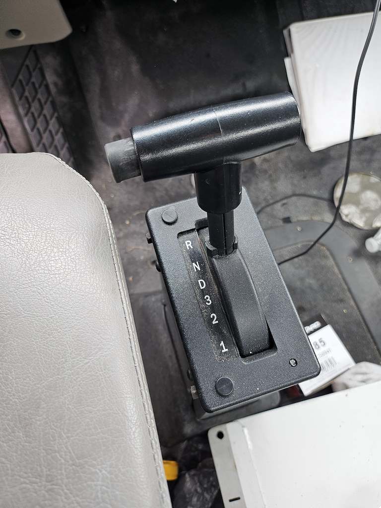 2000 Sterling Mobile Office - Image 14