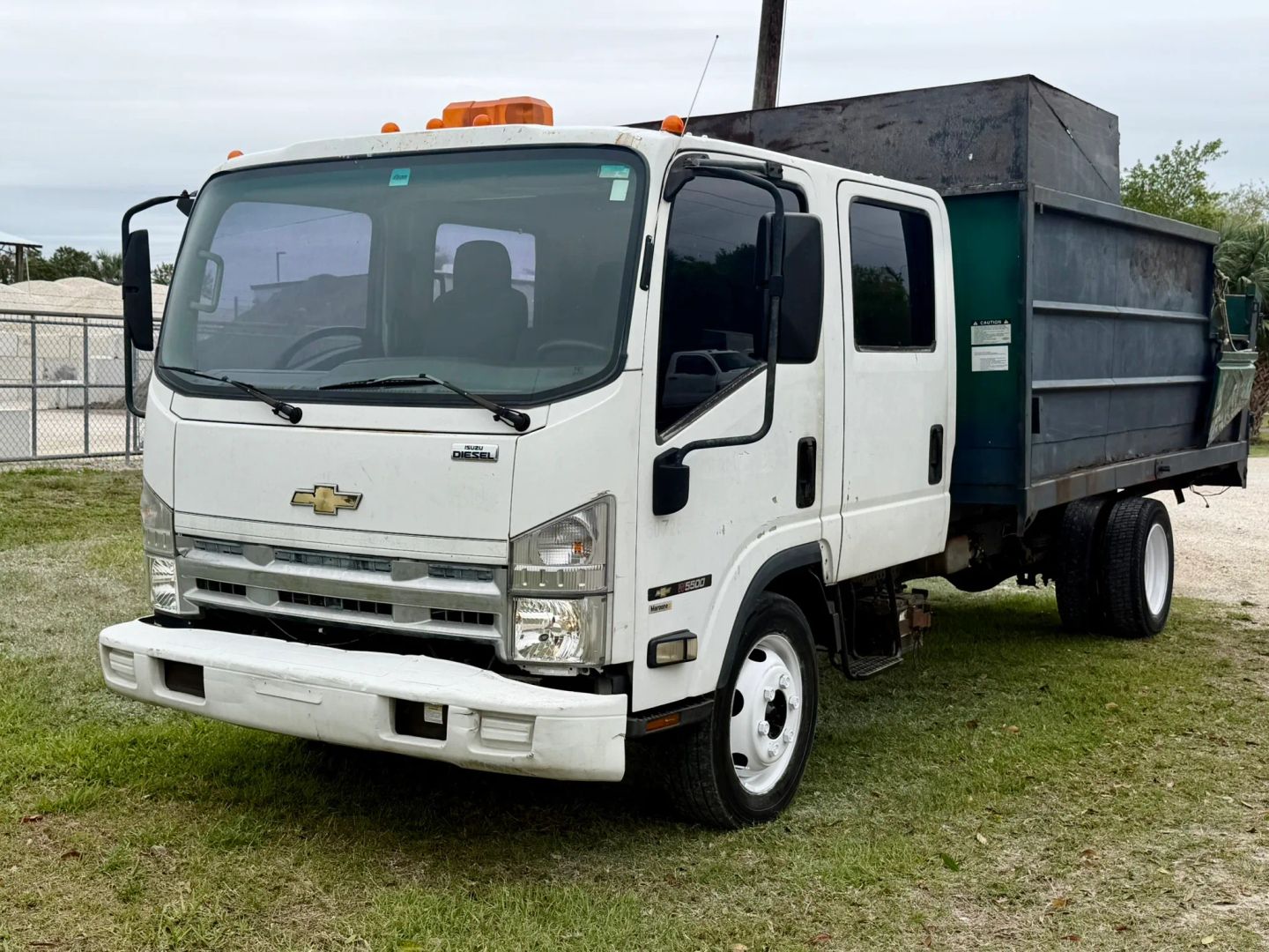 2008 Chevrolet W5500 Dump Truck