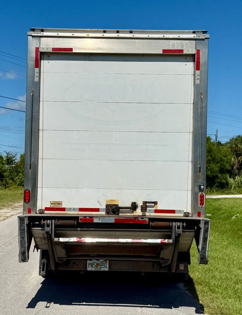 2019 Freightliner M106 M2 Refrigerated Cargo Truck - Image 7