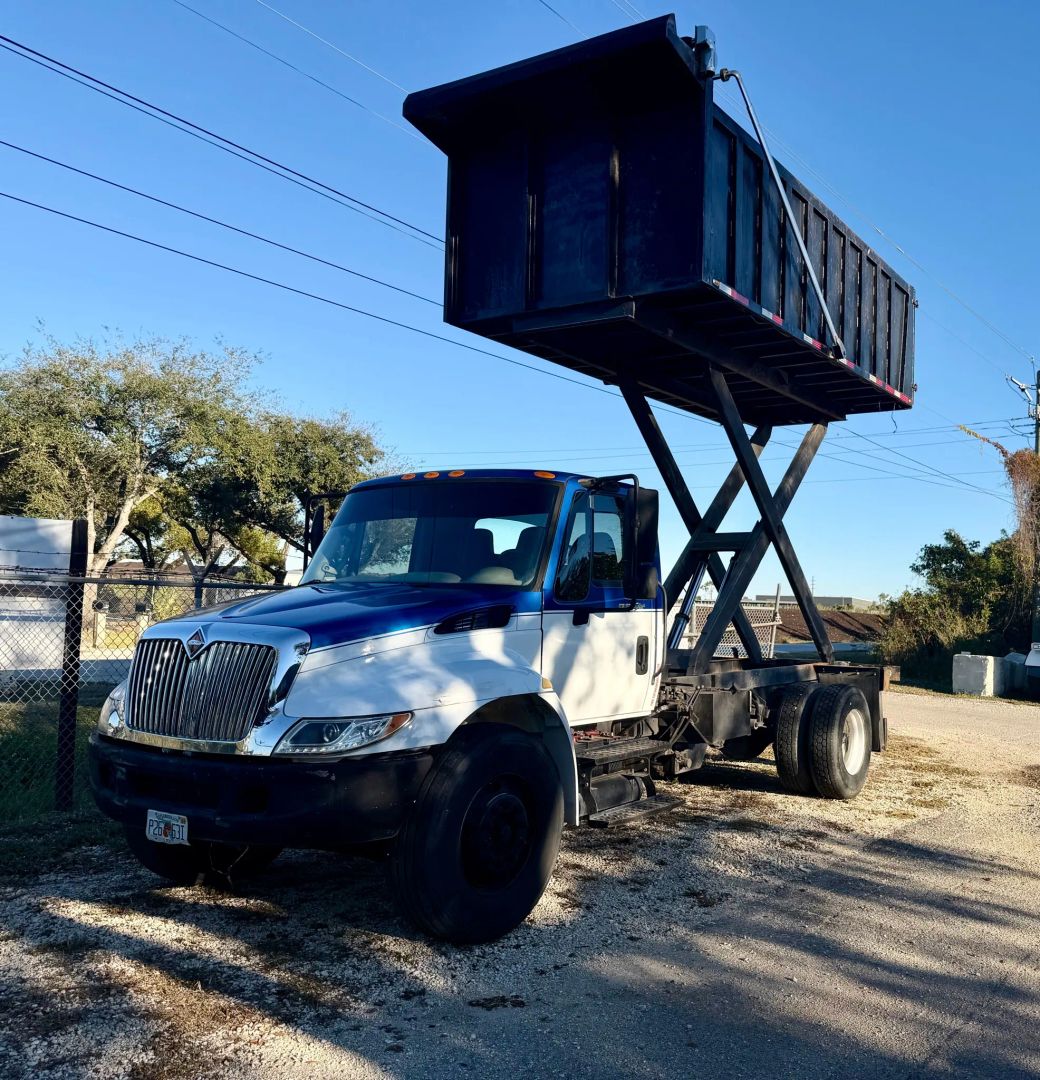 2012 International 4300 Scissor Dump Truck