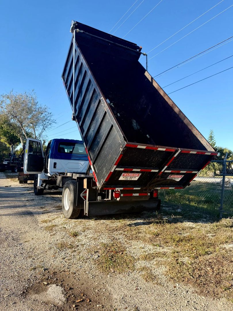 2012 International 4300 Scissor Dump Truck - Image 2
