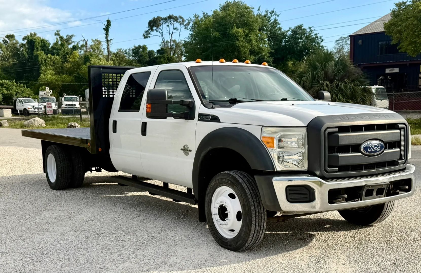 2016 Ford F-450 Super Duty Flatbed - Image 8