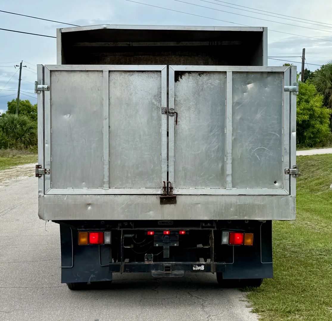 2021 Chevrolet/Isuzu LCF 4500 HD Chipper/Dump Truck - Image 6