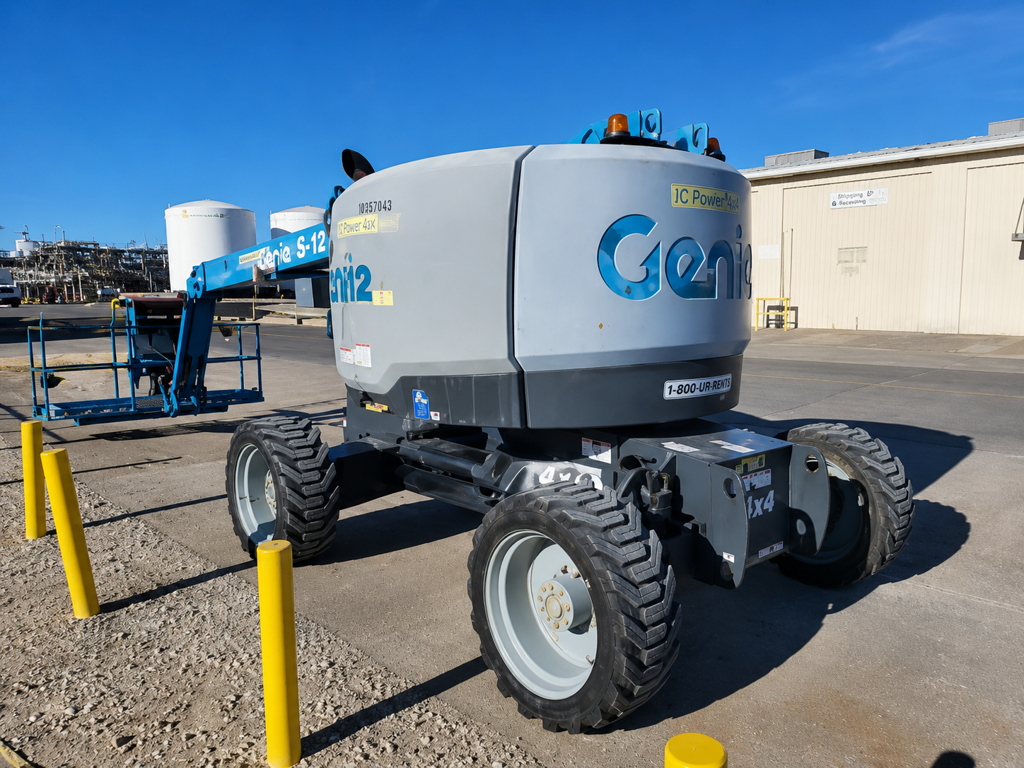 2016 Genie Z-62/40J Articulating Boom Lift - Image 3