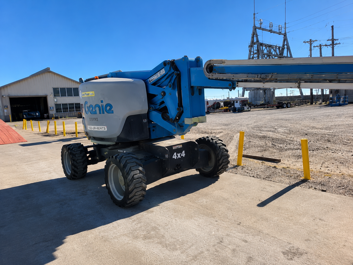2016 Genie Z-62/40J Articulating Boom Lift - Image 4