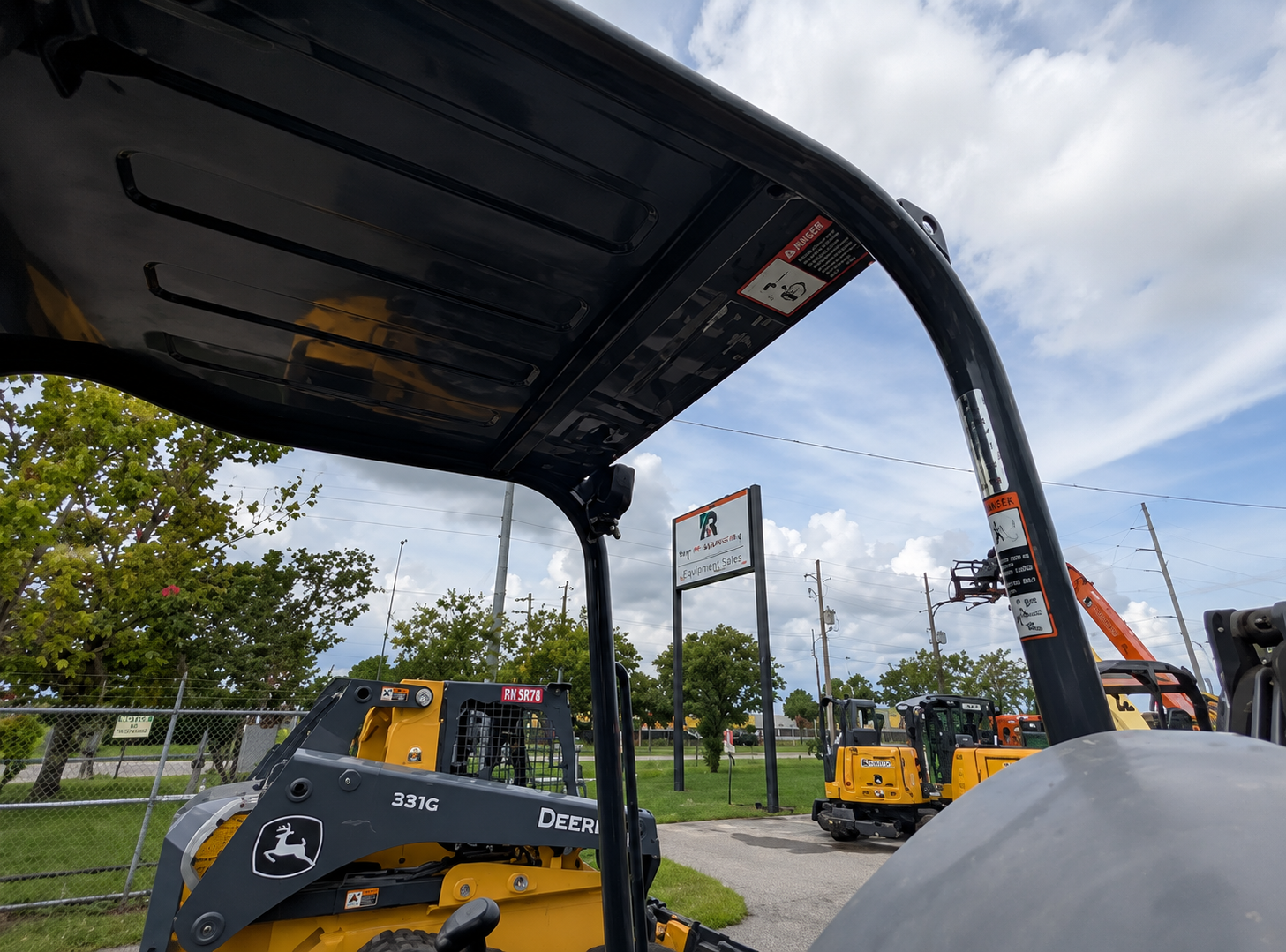 2021 John Deere 26G Mini Excavator - Image 6