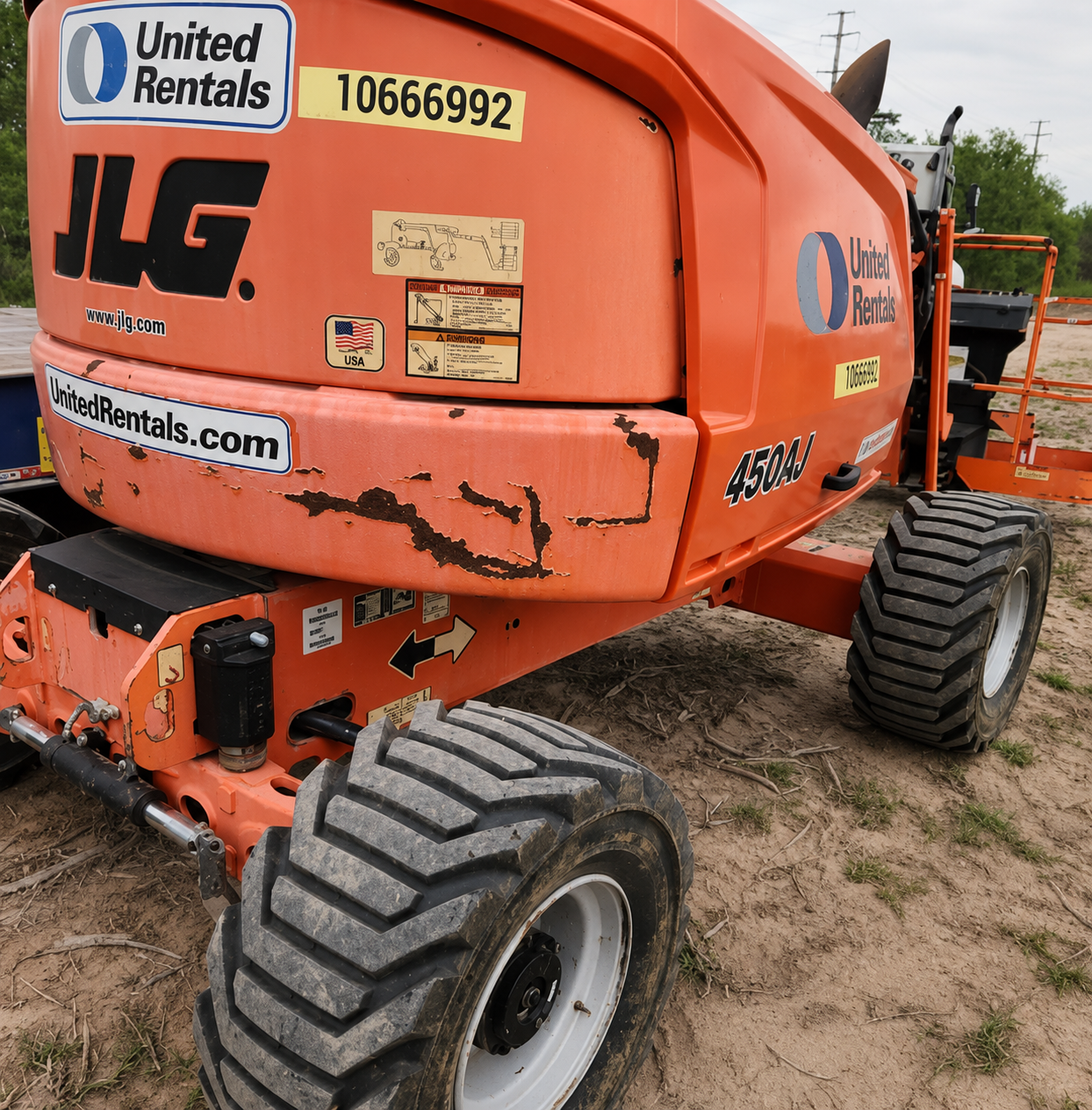 2017 JLG 450AJ Articulating Boom Lift