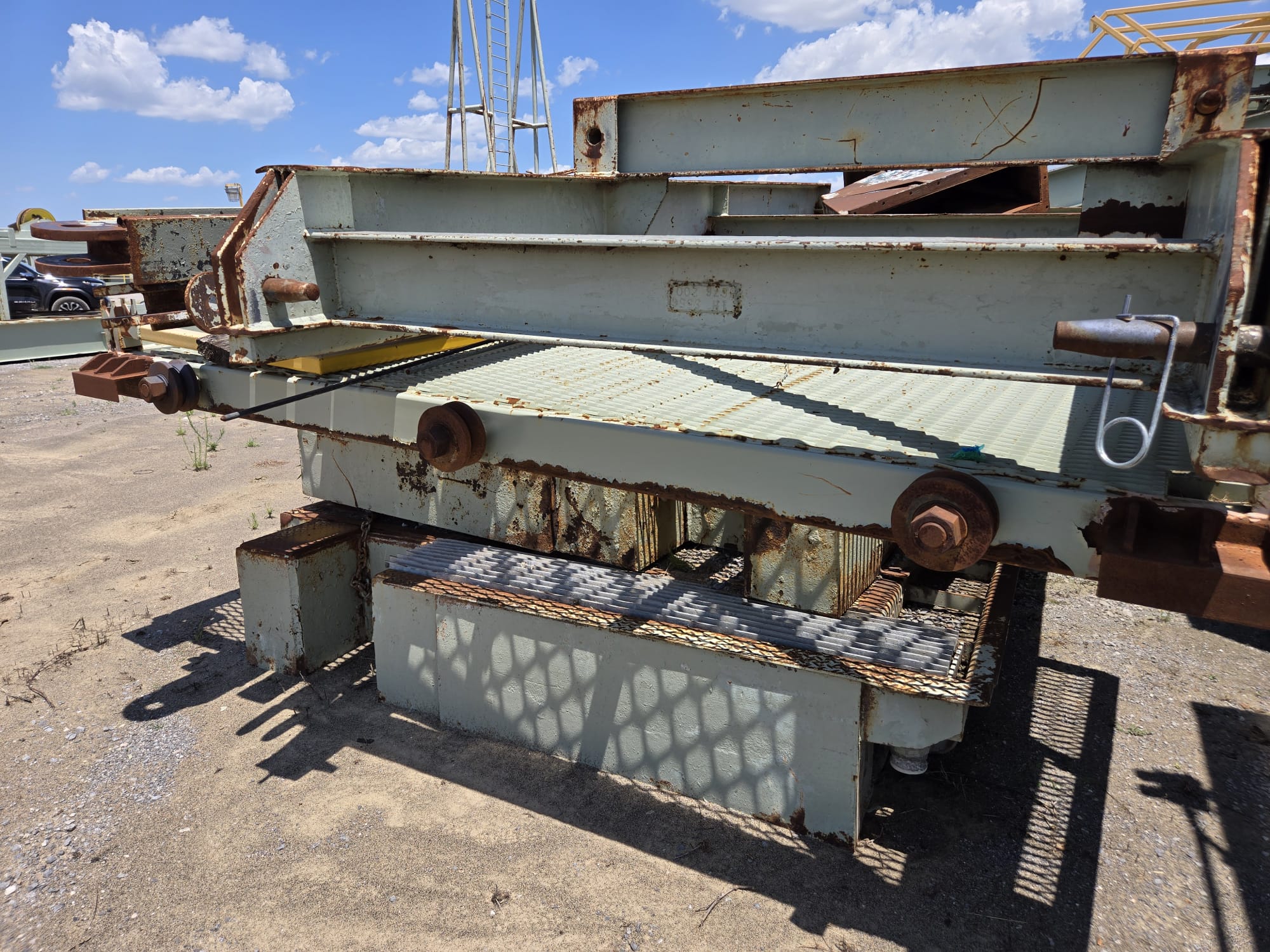 Pyramid Mast/Substructure - Image 7