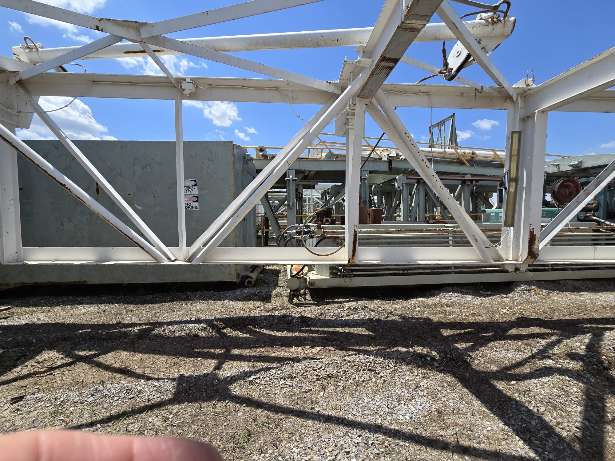 Pyramid Mast/Substructure - Image 12