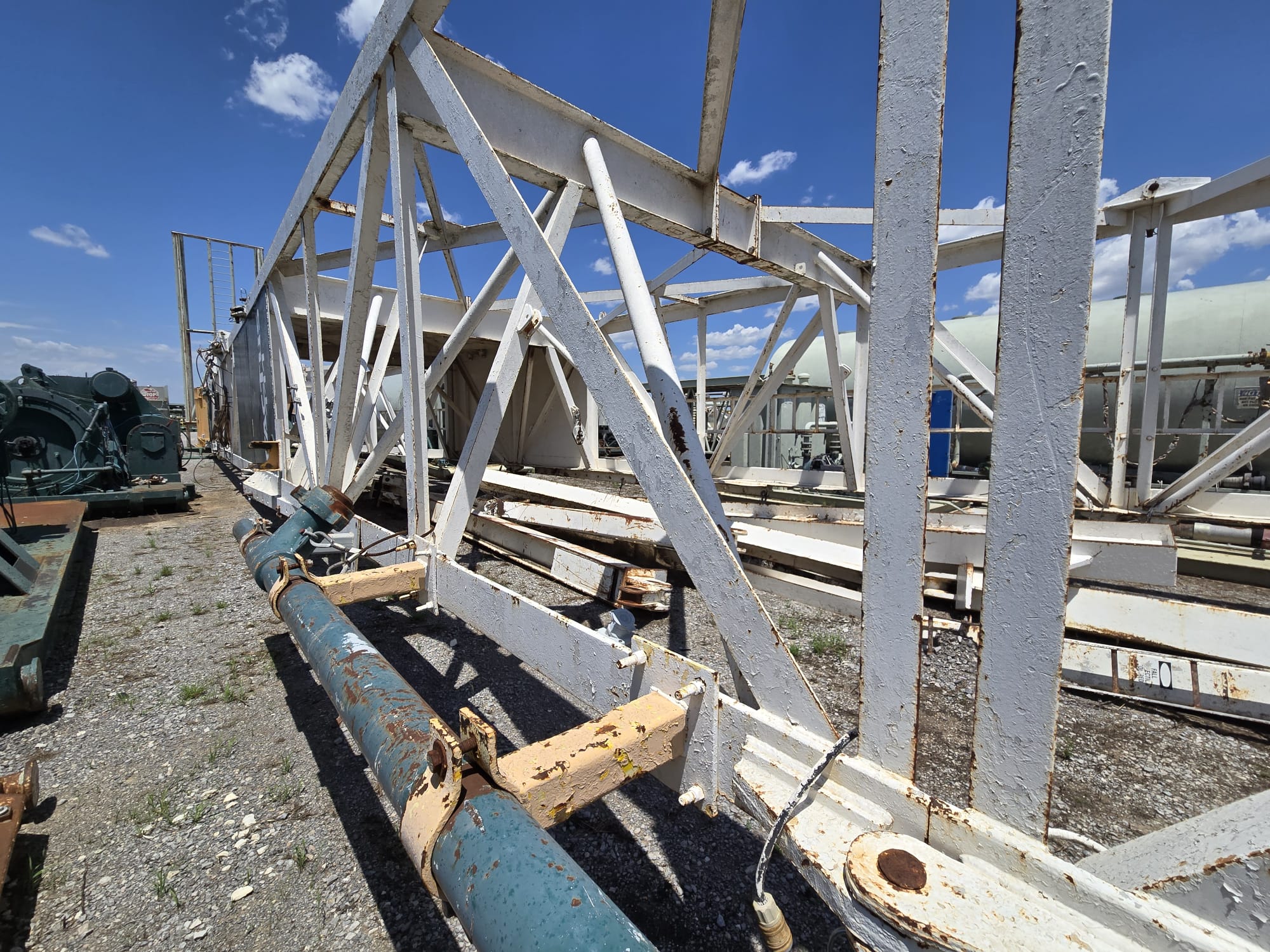 Pyramid Mast/Substructure - Image 11